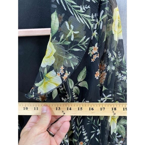 Forever 21 Shirt Womens Medium‎ Black Long Sleeve Floral Open Front Ladies. - Picture 6 of 8